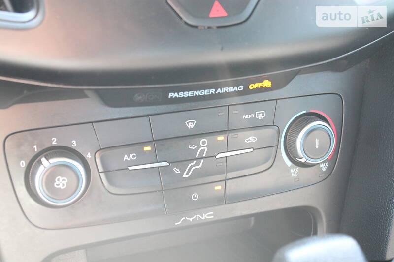 Седан Ford Focus 2017 в Тернополі фото 23 Седан Ford Focus 2017 в Тернополі