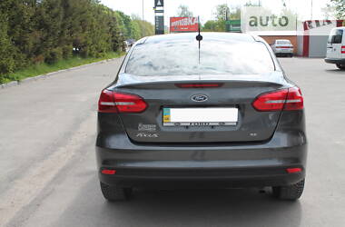 Седан Ford Focus 2017 в 