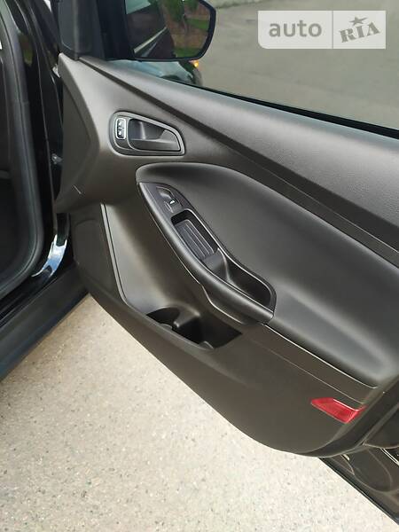 Седан Ford Focus 2015 в Рівному