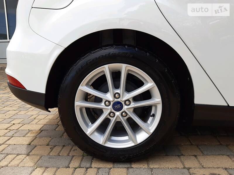 Лифтбек Ford Focus 2018 в Одессе фото 29 Лифтбек Ford Focus 2018 в Одессе