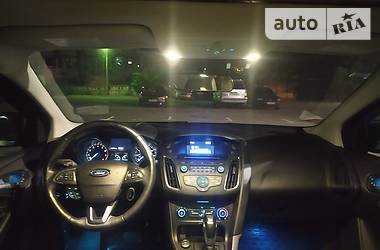 Седан Ford Focus 2015 в Києві