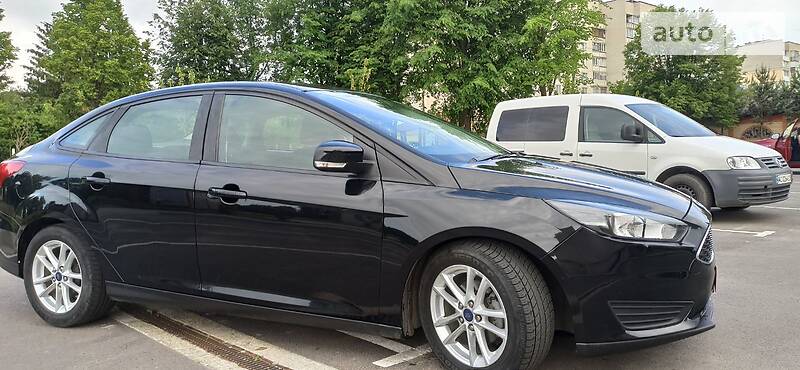Седан Ford Focus 2017 в Луцке