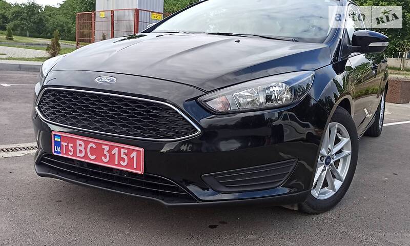 Седан Ford Focus 2017 в 