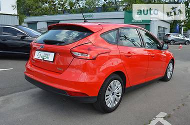 Хэтчбек Ford Focus 2017 в Киеве