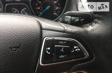 Седан Ford Focus 2015 в 