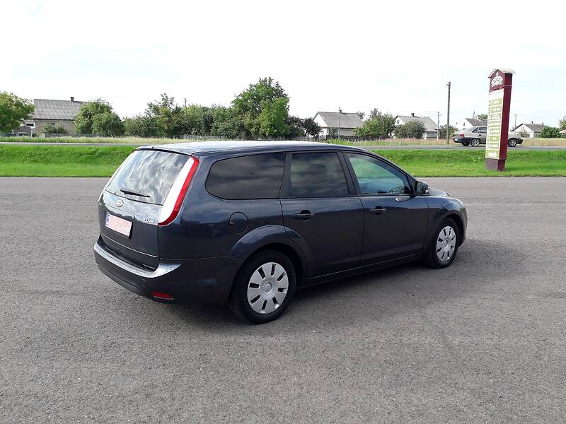 Універсал Ford Focus 2010 в Рівному