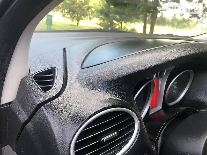 Універсал Ford Focus 2009 в Дрогобичі фото 84 Універсал Ford Focus 2009 в Дрогобичі