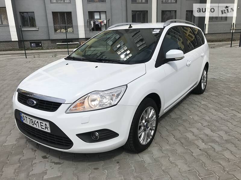 Універсал Ford Focus 2010 в Івано-Франківську