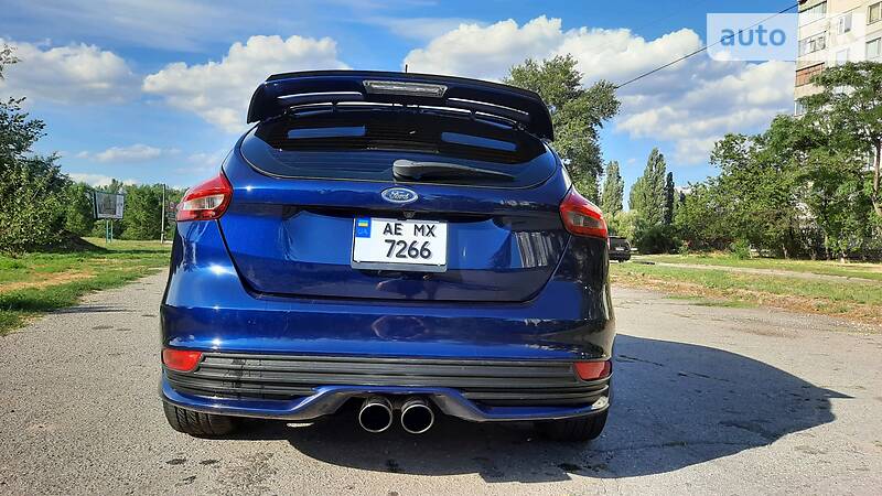 Хетчбек Ford Focus 2016 в Кременчуці