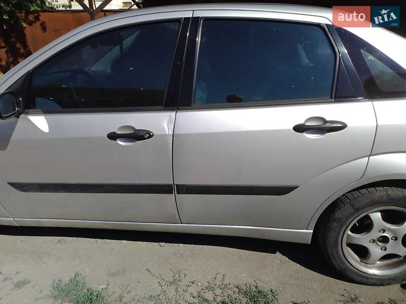 Седан Ford Focus 2003 в Одессе