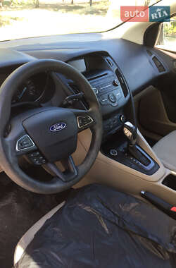 Седан Ford Focus 2014 в 