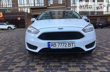 Хетчбек Ford Focus 2016 в 