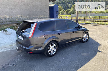 Ford Focus 2010