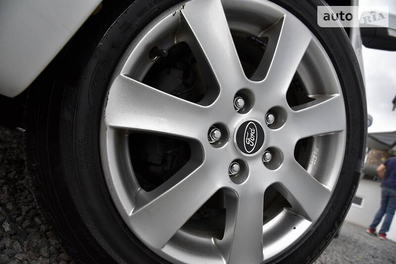 Універсал Ford Focus 2010 в Дрогобичі