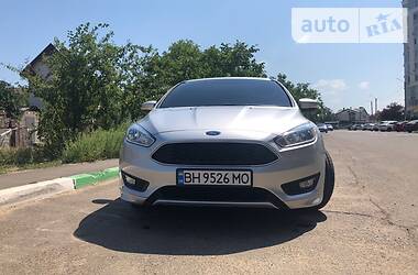 Хэтчбек Ford Focus 2015 в Черноморске