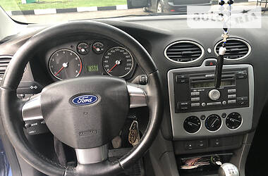 Хетчбек Ford Focus 2006 в Рівному