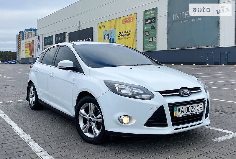 Хэтчбек Ford Focus 2011 в Киеве