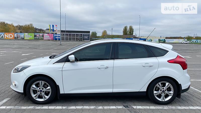 Хэтчбек Ford Focus 2011 в Киеве