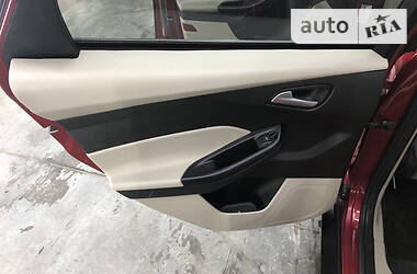 Седан Ford Focus 2016 в 