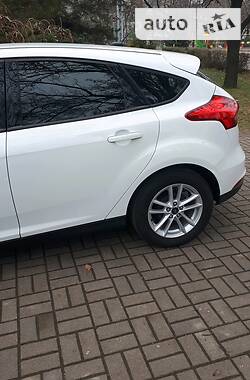 Хэтчбек Ford Focus 2018 в 