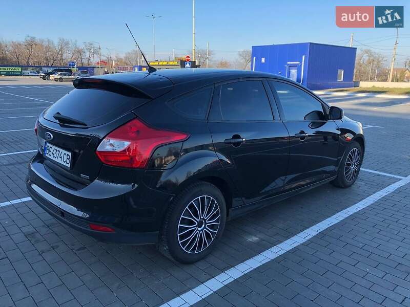 Хэтчбек Ford Focus 2012 в Николаеве