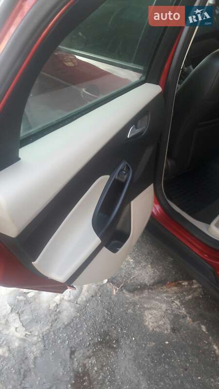 Седан Ford Focus 2015 в Киеве