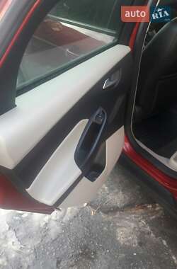 Седан Ford Focus 2015 в 