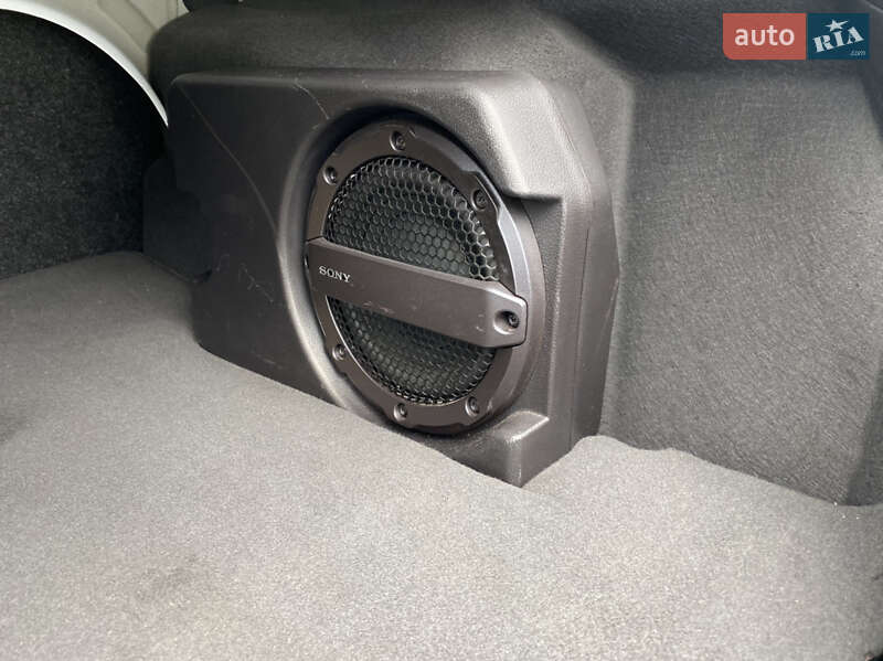 Седан Ford Focus 2017 в Киеве фото 13 Седан Ford Focus 2017 в Киеве