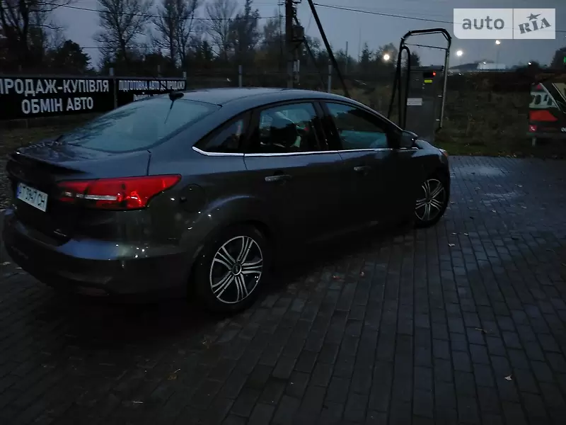 Ford Focus 2016
