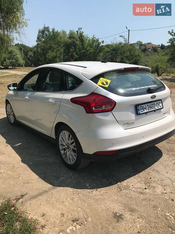 Хэтчбек Ford Focus 2017 в Овидиополе