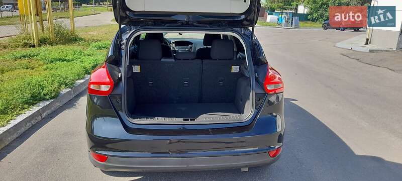 Хэтчбек Ford Focus 2015 в Кременчуге