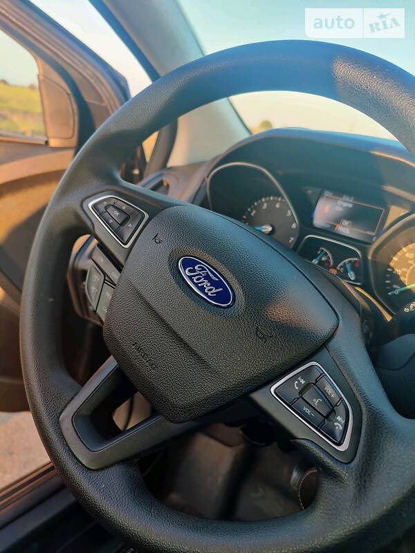 Седан Ford Focus 2014 в Чорноморську фото 25 Седан Ford Focus 2014 в Чорноморську