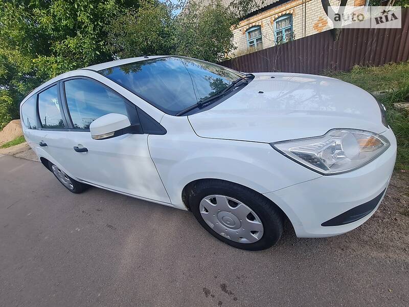 Универсал Ford Focus 2010 в Коростене