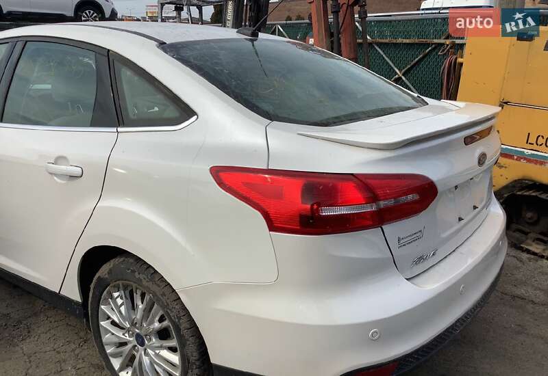 Седан Ford Focus 2017 в Луцке