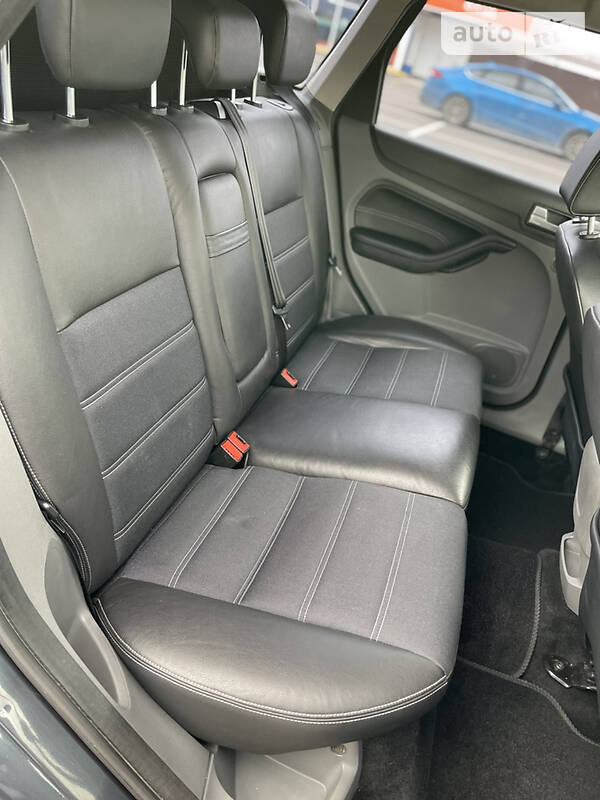 Универсал Ford Focus 2009 в Луцке