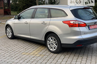 Универсал Ford Focus 2014 в 