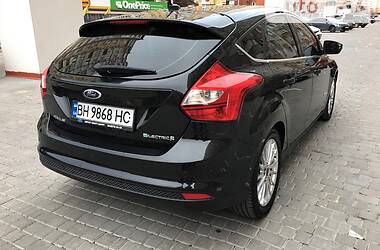Хетчбек Ford Focus 2014 в Одесі
