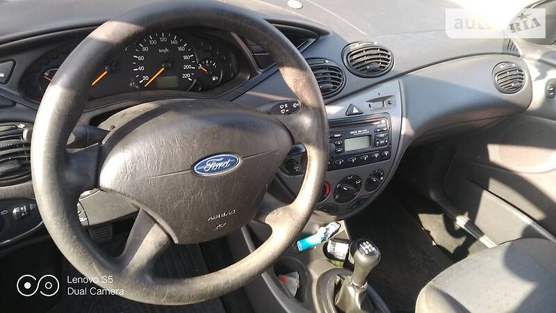 Седан Ford Focus 2003 в Первомайске