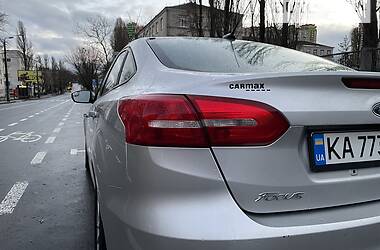 Седан Ford Focus 2016 в Киеве