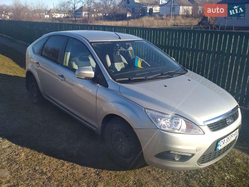 Хэтчбек Ford Focus 2011 в Золотоноше