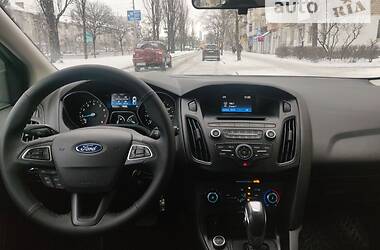 Хэтчбек Ford Focus 2016 в Киеве