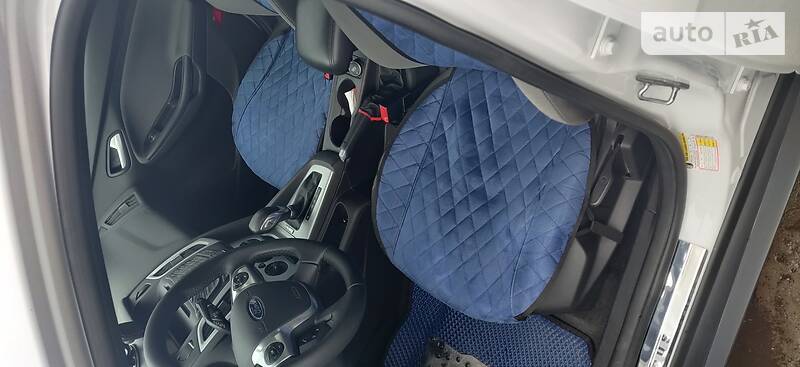 Хэтчбек Ford Focus 2014 в Запорожье