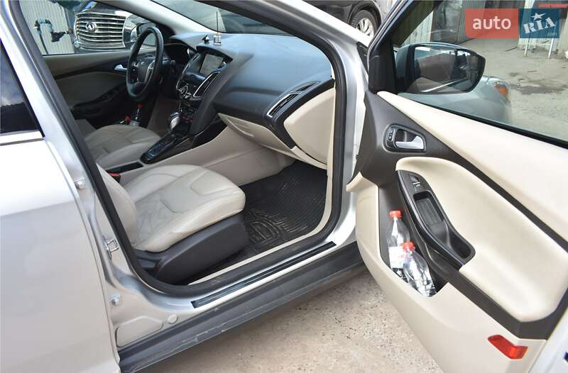 Хэтчбек Ford Focus 2016 в Одессе