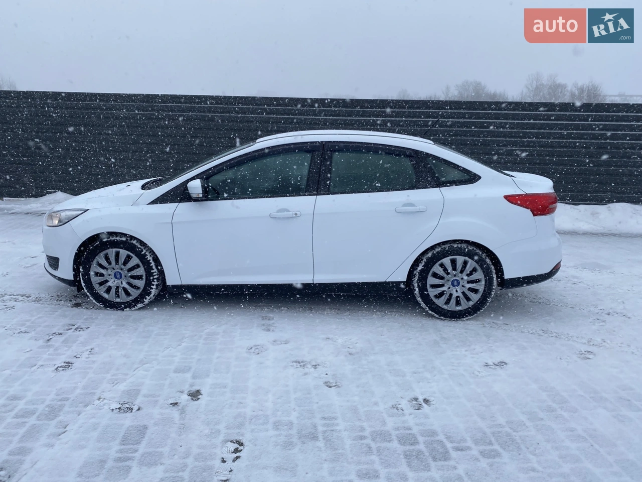 2017 Ford Focus - мініатюра 42