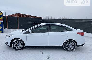 Седан Ford Focus 2017 в Ладыжине