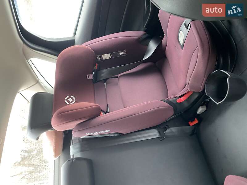 Седан Ford Focus 2017 в Ладыжине фото 30 Седан Ford Focus 2017 в Ладыжине