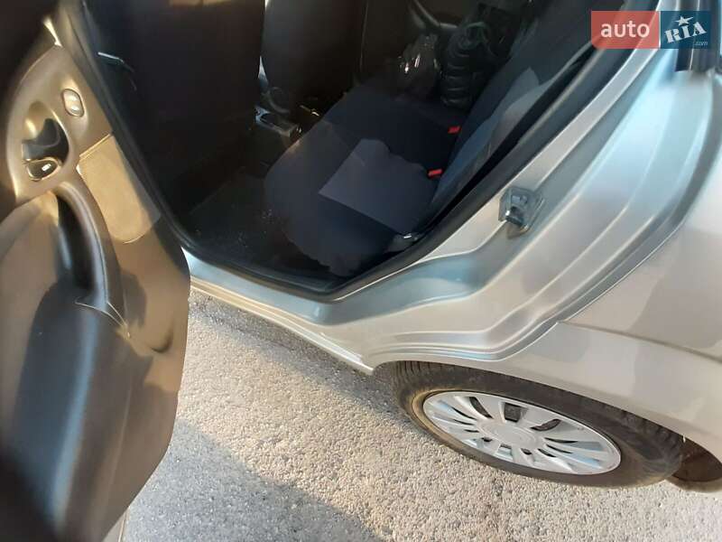 Универсал Ford Focus 2002 в Запорожье
