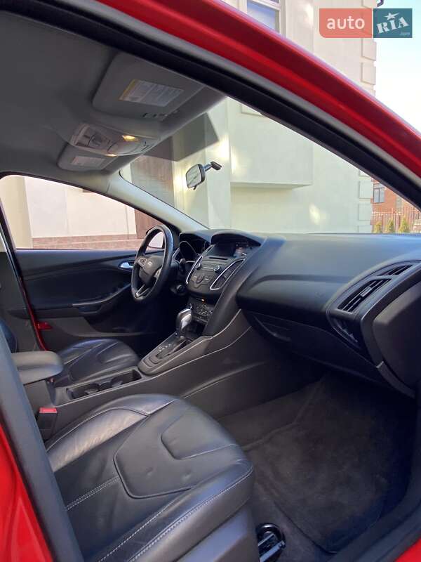 Седан Ford Focus 2016 в Киеве