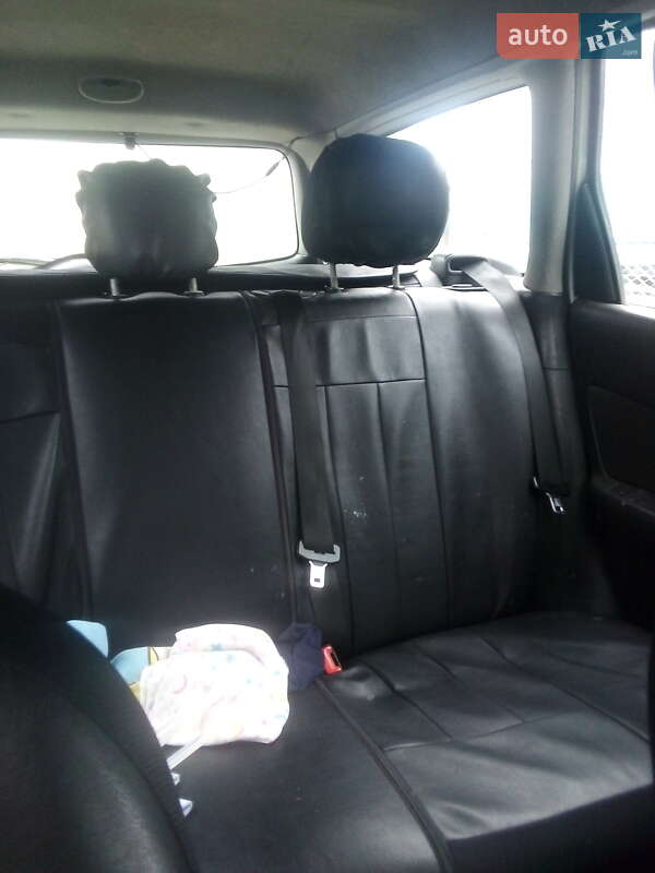 Универсал Ford Focus 2003 в Могилев-Подольске