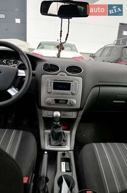 Универсал Ford Focus 2010 в 